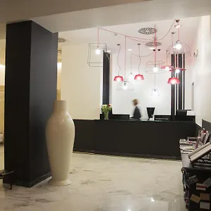Ih Puccini 4*, Milano Italia